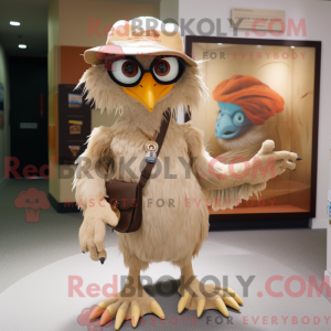 Tan Harpy maskotdraktfigur...