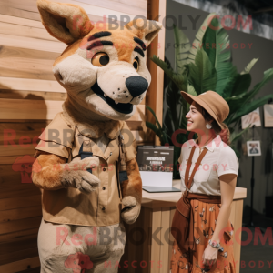 Tan Thylacosmilus mascot...