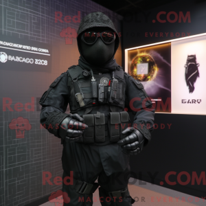 Svart Para Commando maskot...
