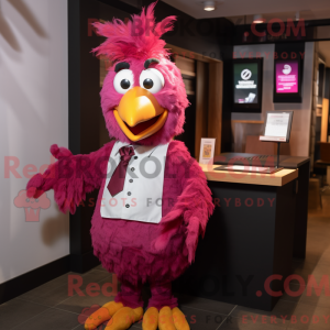 Magenta kylling maskot...