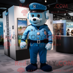 Figura de máscara azul...