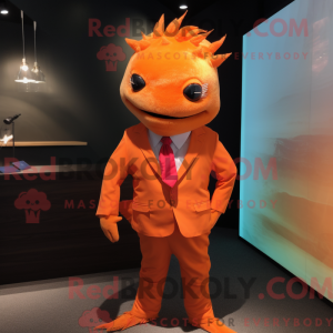 Orange Axolotls maskot...
