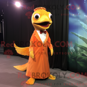 Orange Barracuda maskot...