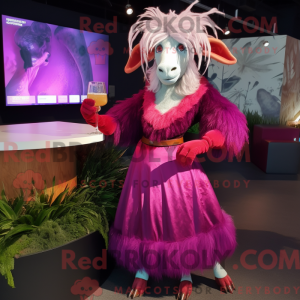 Magenta Angora geit maskot...