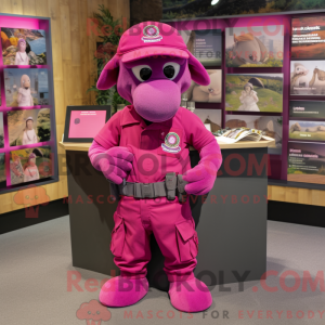Disfraz de mascota Magenta...