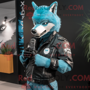 Cyan Say Wolf maskot...