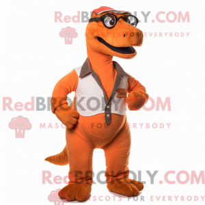 Oranžová postava maskota...