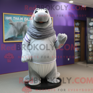 Fantasia de mascote Morsa Prateada com shorts e cachecóis - Mascotes morsa - REBROKO_245924 - RedBrokoly.com