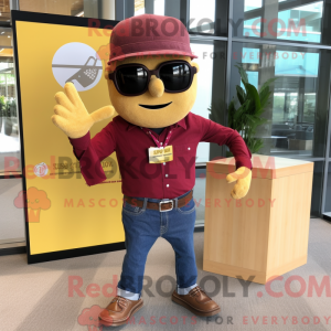 Maroon Attorney maskot...