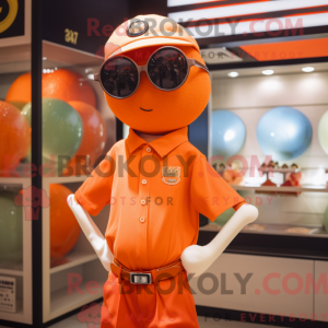 Postava maskota Orange...