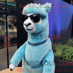 Sky Blue Alpaca maskot...