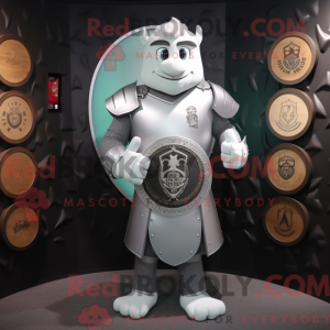 Silver Celtic Shield maskot...