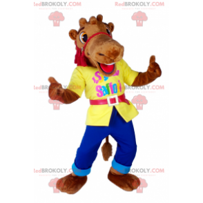 Camel mascot smiling with a flashy outfit - Redbrokoly.com