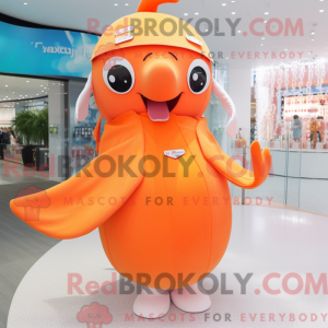 Maskotka Orange Whale jest...