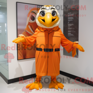 Orange Falcon maskot...