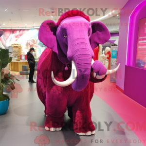 Magenta Mammoth maskot...