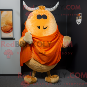 Postava maskota Orange Beef...