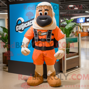 Peach Gi Joe maskotkarakter...