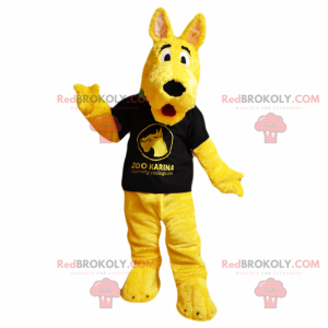 Mascote cachorro amarelo com camiseta preta - Redbrokoly.com