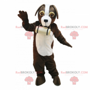 St Bernard hundmaskot med sitt lilla fat - Redbrokoly.com