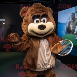 Brun tennisketcher...