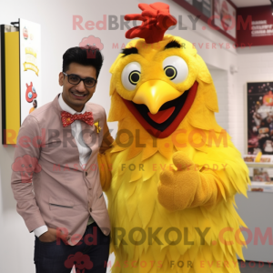 Personaggio mascotte pollo...