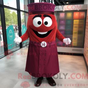 Maroon Lasagne maskot...