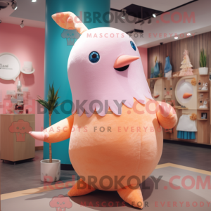 Peach Narwhal maskot...