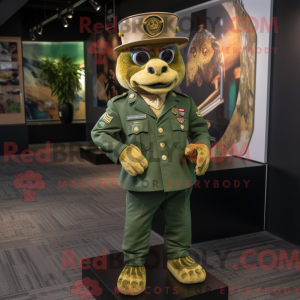 Gold Green Beret maskot...
