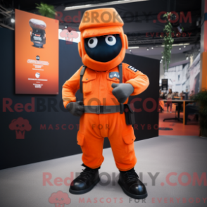 Fantasia de mascote do Commando Laranja com vestido e alfinetes de gravata - Mascotes de comando - RedBrokoly.com