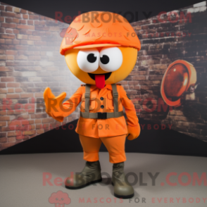 Fantasia de mascote do Commando Laranja com vestido e alfinetes de gravata - Mascotes de comando - RedBrokoly.com