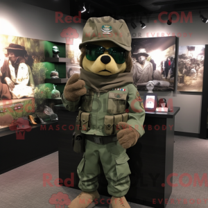 Tan Green Beret mascotte...