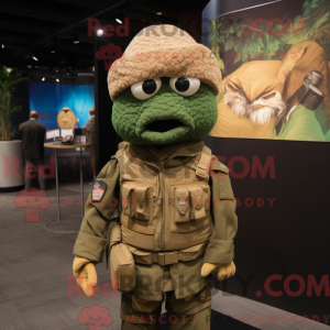 Tan Green Beret maskot...