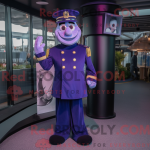 Lavendel Navy Soldier...
