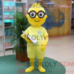 Citronově žlutá ale maskot...