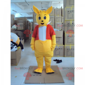 Mascote canguru grande com casaco vermelho - Redbrokoly.com