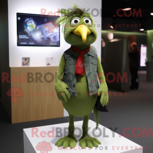 Olive Hens maskotdraktfigur...