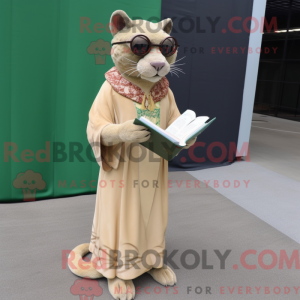 Cream Jaguarundi maskot...
