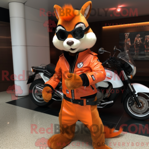 Orange Squirrel maskot...