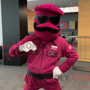 Costume mascotte Magenta...