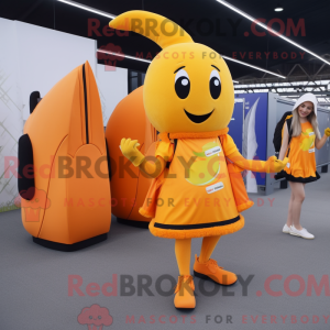 Postava maskota Orange Baa...