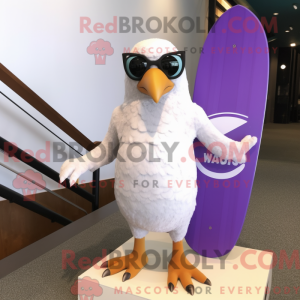 Lavendel Falcon maskot...