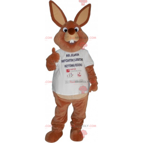 Kaninchenmaskottchen im T-Shirt - Redbrokoly.com