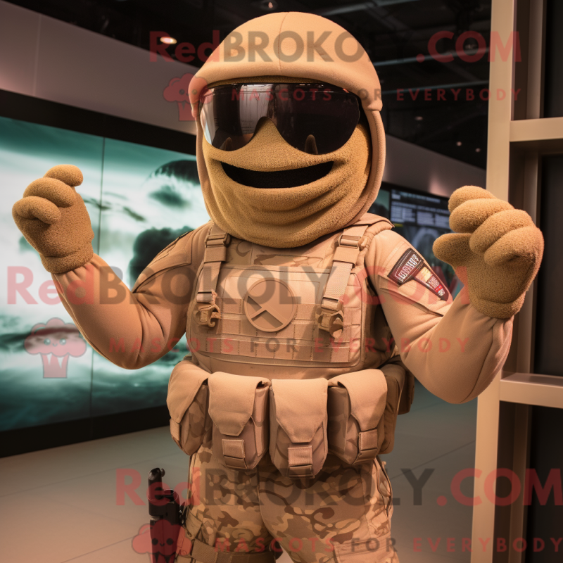 Fantasia de mascote Tan Para Commando com roupa de banho e gorros - Mascotes do Para Commando - REBROKO_254993 - RedBrokoly.com