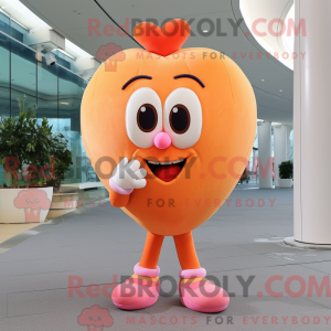 Postava maskota Peach Heart...
