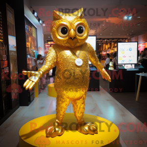 Złota maskotka Owl zawiera...
