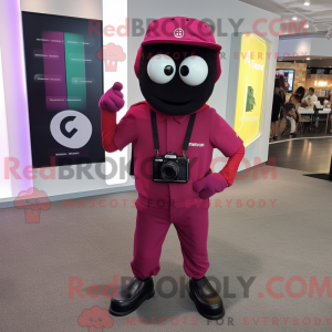 Magenta kamera maskot...