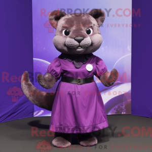 Lila Jaguarundi Maskottchen...