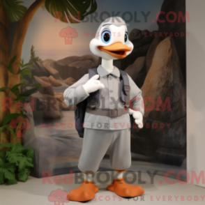 Figura de máscara de Grey Goose com cinto e calças Capri - Mascotes de ganso - REBROKO_256422 - RedBrokoly.com