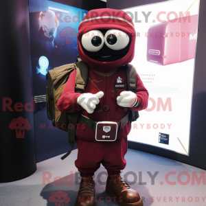 Postava maskota Maroon...
